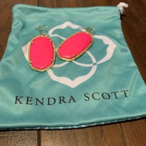 Danielle Kendra Scott Earrings